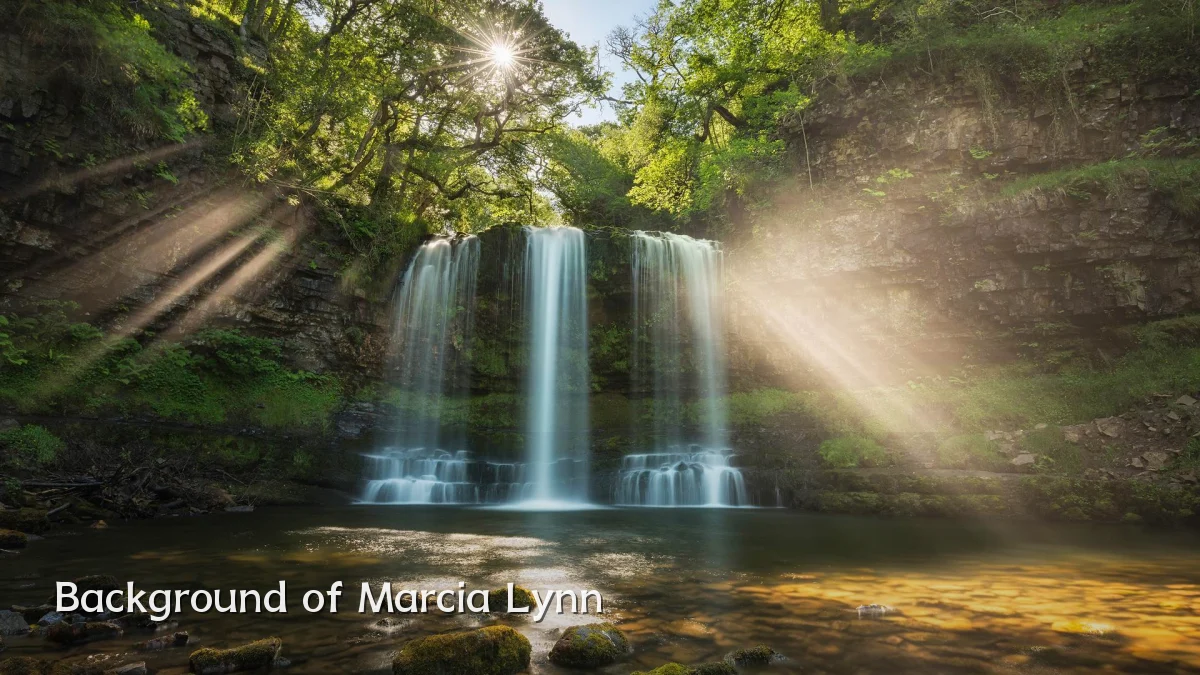 Background of Marcia Lynn